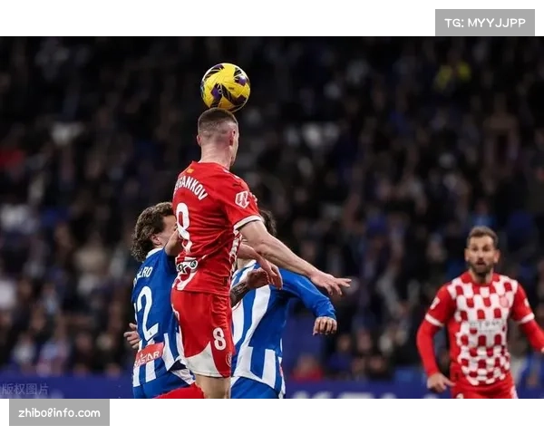 赫罗纳公布对阵皇社大名单，主帅米歇尔透露已针对对手肋部渗透强化区域保护训练